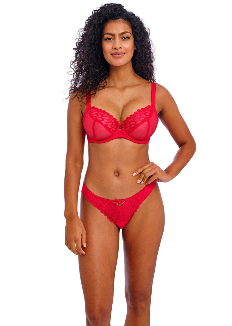 Model in Loveland Brazilian Broekje Rood set voorzijde