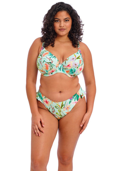 Model in Sunshine Cove High Leg Bikini Broekje Aqua Voorzijde